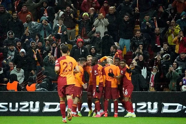 galatasaray-baskani-dursun-ozbekten-fenerbahce-baskani-ali-koca-bombardiman-derhal-istifa-etmeli-1707140726634.jpeg Galatasaray Başkanı Dursun Özbek'ten Fenerbahçe Başkanı Ali Koç'a bombardıman: Derhal istifa etmeli - 15