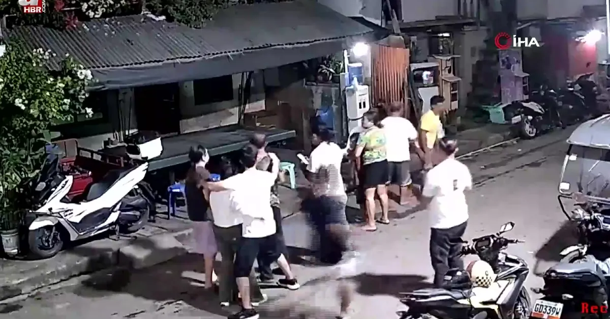 Filipinlerde, 6.9 büyüklüğünde deprem