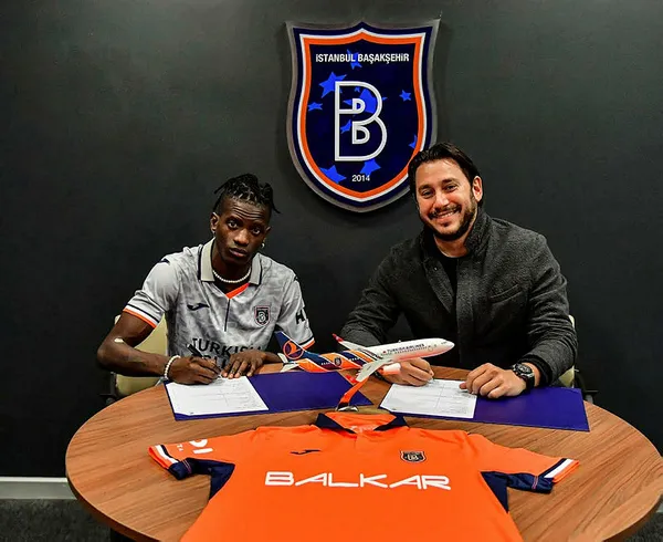 son-dakika-basaksehir-edgar-miguel-ieyi-renklerine-katti-1674486330347.jpg Son dakika | Başakşehir Edgar Miguel Ie'yi renklerine kattı - 1