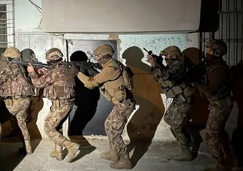 Mersin'de PKK/KCK'ya gece operasyonu!
