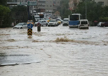Onlarca il için yağmur ve sıcaklık uyarısı! Meteoroloji saat verdi | O iller tek tek açıklandı