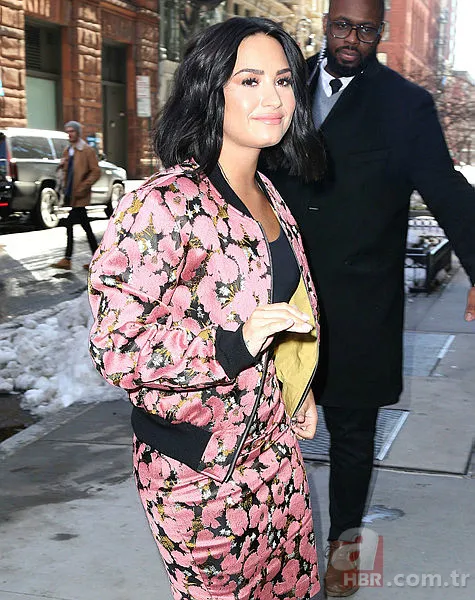 Oscar ödüllü ABD’li oyuncu Sarandon Filistin’deki zulme sessiz kalmadı! İşgalcilere tepki gösterdi: Filistin’de herkes özgür olana kadar kimse özgür değildi 10