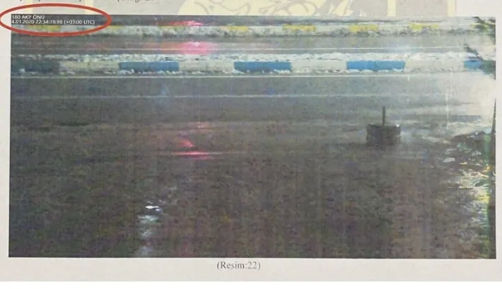 180 AKP ÖNÜ isimli Mobese kamerasında 04.01.2020 tarih 22:34:39'de kamera operatörün rutin dışı hareketlerinin dışına çıkarak boş alanları çektiği an