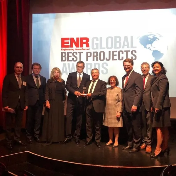 Uluslararası Türkmenbaşı Limanı, New York’ta “ENR Best Project Ödülü” kazandı - 1