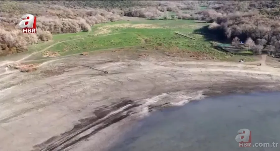 Terkos Gölü'nde kuraklığın acı bilançosu! Sular çekildi tekneler karaya oturdu 9