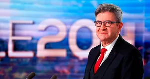 Fransa’da cumhurbaşkanlığı için adaylığını açıkladı