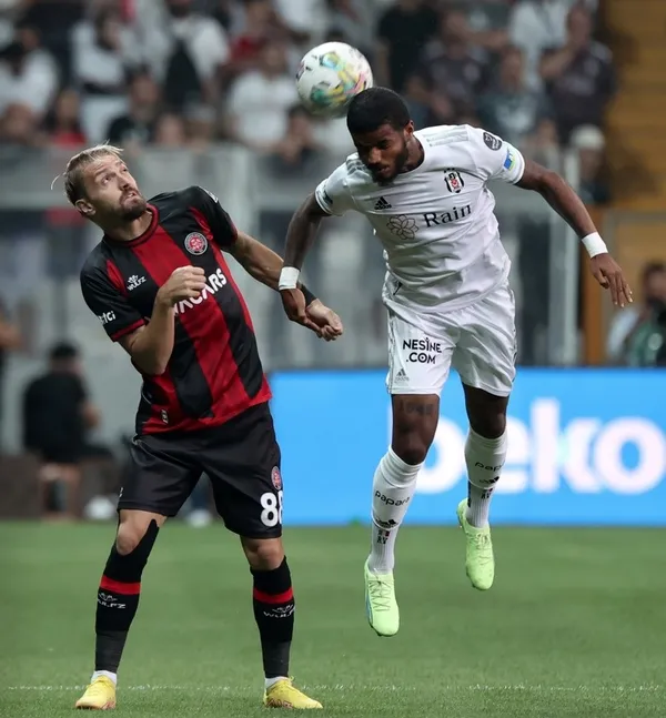 istanbulda-kartal-pencesi-besiktas-gol-oldu-yagdi-1661115281764.jpg İstanbul'da Kartal pençesi: Beşiktaş gol oldu yağdı - 6
