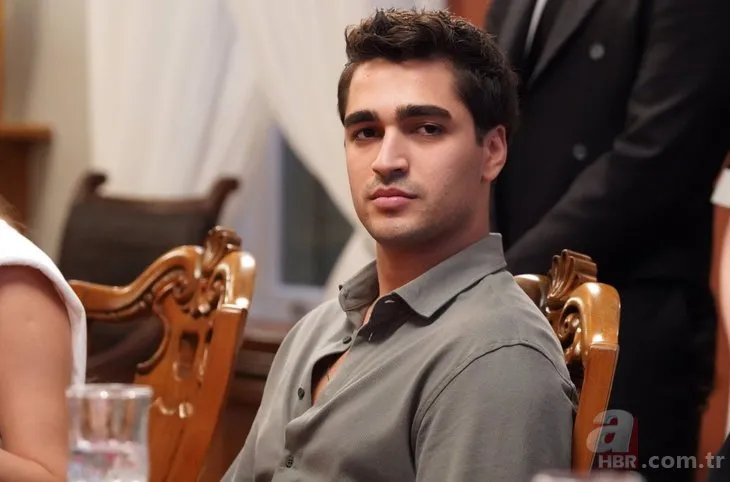 Yalı Çapkını dizisinde Afra Saraçoğlu'nun partneri Mert Ramazan Demir'den SÜRPRİZ itiraf! Mert Ramazan Demir'