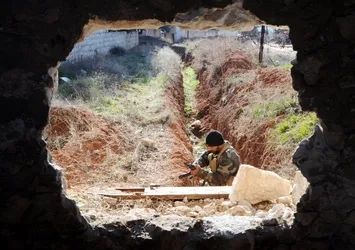 PKK/YPG tüm köylere tüneller kazıp, yoldan geçenden vergi almış