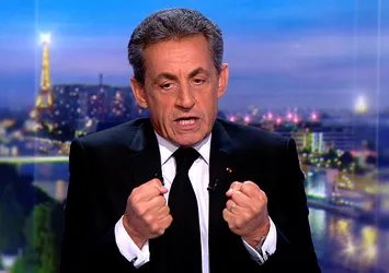 Fransa'dan bir skandal daha!