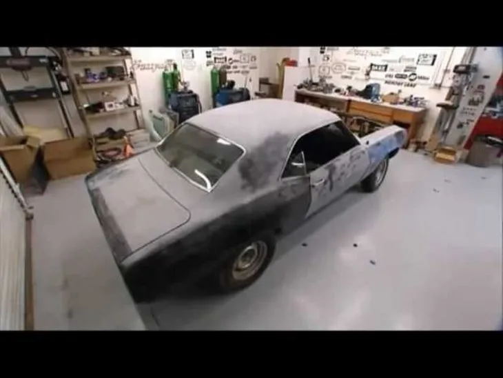 1969 model Camaro aracın son hali hayran bıraktı! Hurdalıktan satın almıştı