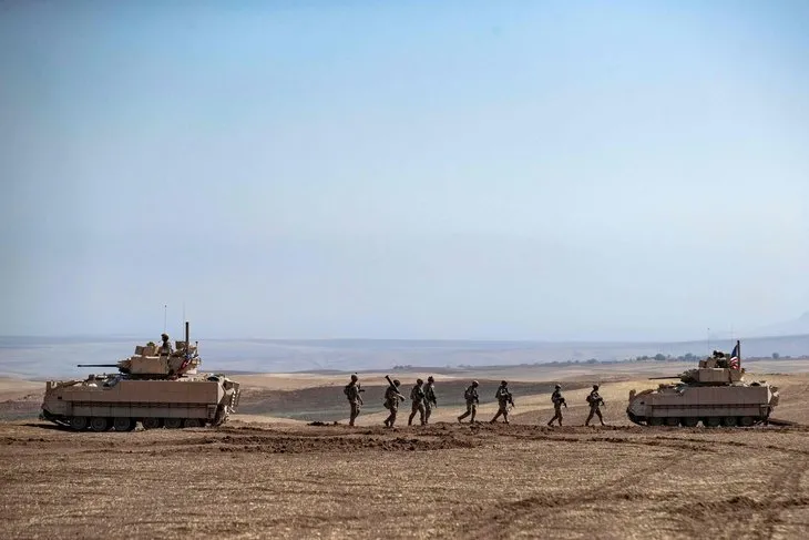 ABD’nin PKK üssündeki güdümlü tanksavar füzesi Javelin görüntüledi! Dünya basını bu kareyi konuşuyor