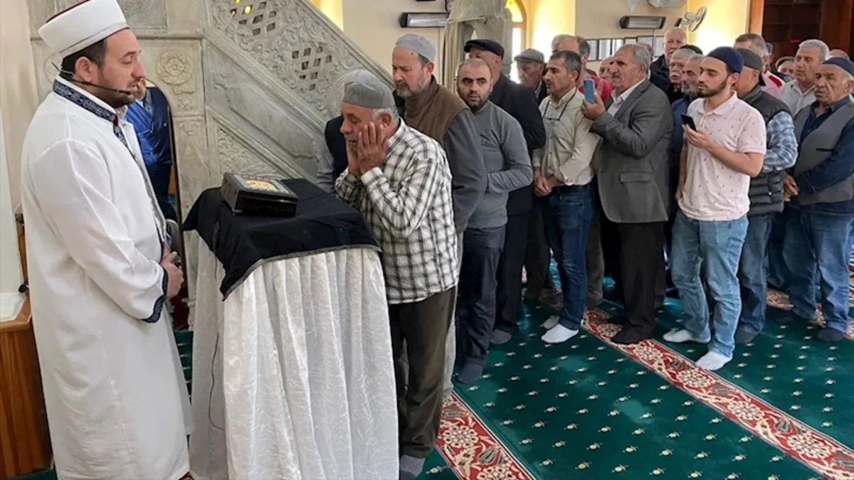 Aydın'da Sakal-ı Şerif ziyarete açıldı