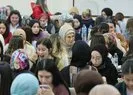 Emine Erdoğan öğrencilerle iftar yaptı