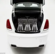 Otomobil fiyatına Rolls Royce çanta