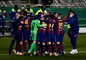 Barcelona kupada finale yükseldi