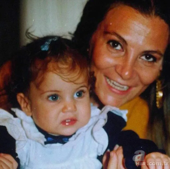 Sefirin Kızı’nın yıldızı Edip Tepeli’nin eşi Ayşecan Tatari’nin karnı burnunda pozuna beğeni yağdı! 7