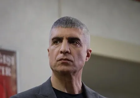 Özcan Deniz'in ilk eşi bakın kimmiş! Özgü Namal'ın partneri meğerse...