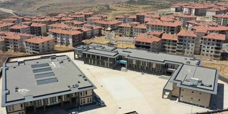 TOKİ İLK KURA ÇEKİMİ! TOKİ 2023 arsa kura çekimi başladı mı, saat kaçta? Bitlis, Bilecik, Kırıkkale, Bayburt...