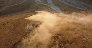 Tozlu göç başladı! İşte o zorlu yolculuk