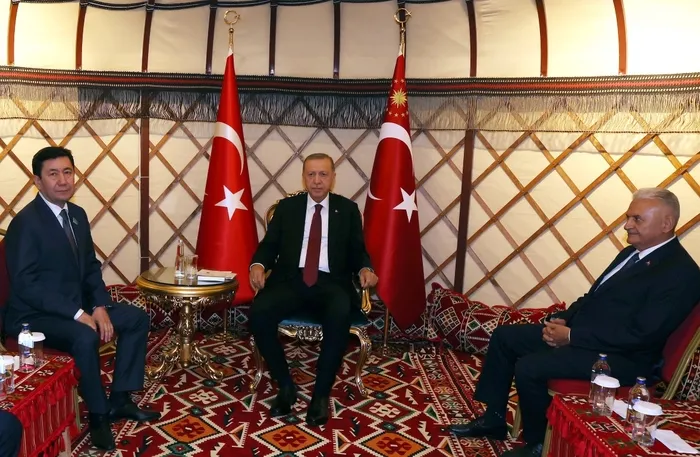 Başkan Erdoğan, Kırgız ve KKTC’li mevkidaşlarıyla görüştü