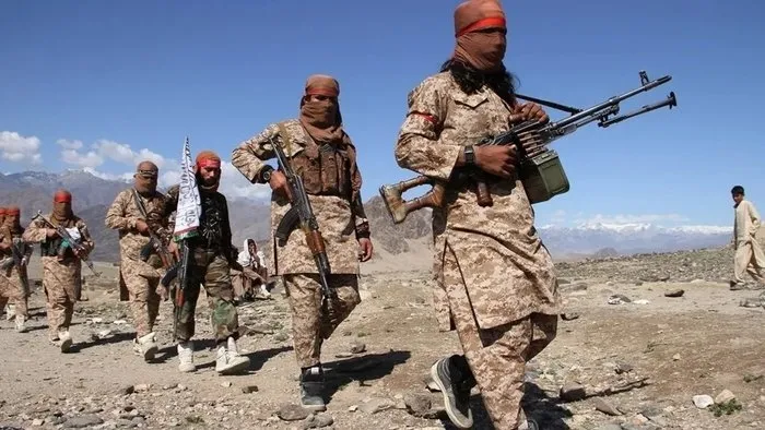 Taliban Pencşir'i 3 koldan kuşattı! Afganistan Halk Direniş Cephesi duyurdu: 40 Taliban mensubunu öldürdük - 1