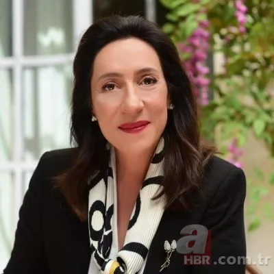 Sefirin Kızı’nın yıldızı Neslihan Atagül ve Kadir Doğulu herkesi şaşırttı! Meğer aralarında... 22