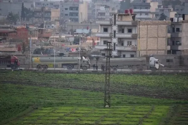turkiyenin-hava-operasyonlari-teror-orgutu-pkkyi-panikletti-1705638892854.jpeg Türkiye'nin operasyonları PKK'yı panikletti! Çaldıkları petrolü tankerlerle taşımaya başladılar - 1