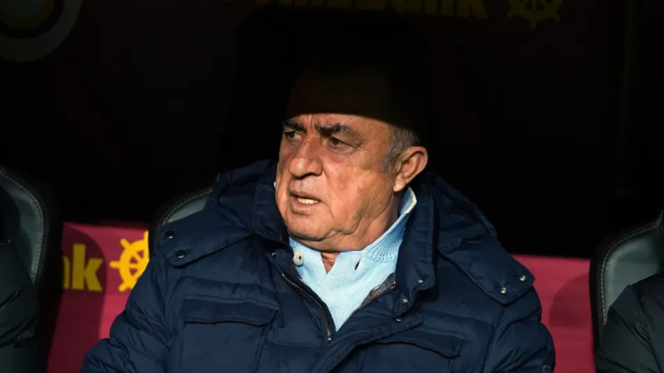 Fatih Terim yönetimi yerden yere vurdu: Ben onları sırtımda taşıdım onlar ise arkamdan vurdu