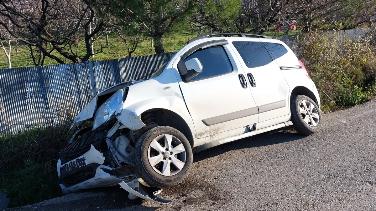Samsun'da iki bir araç birbirine girdi: 5 yaralı