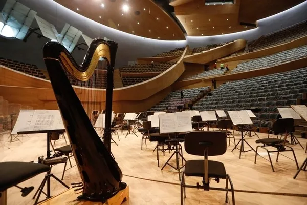son-dakika-baskan-erdogan-cso-yeni-konser-salonu-acilisinda-konusuyor-1607010370413.jpg Son dakika:Başkan Erdoğan CSO yeni konser salonu açılışında konuştu: Tüm güzellikler notalara burada yansıyacak - 6