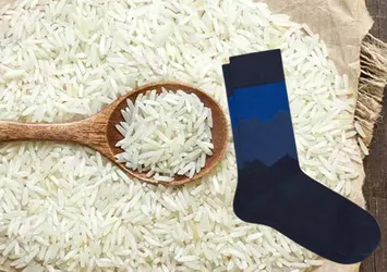 Bu yöntem eklem ağrısını unutturuyor! Çorabın içine 1 avuç...