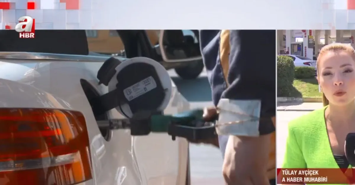 Benzine 1 lira 5 kuruş indirim geliyor
