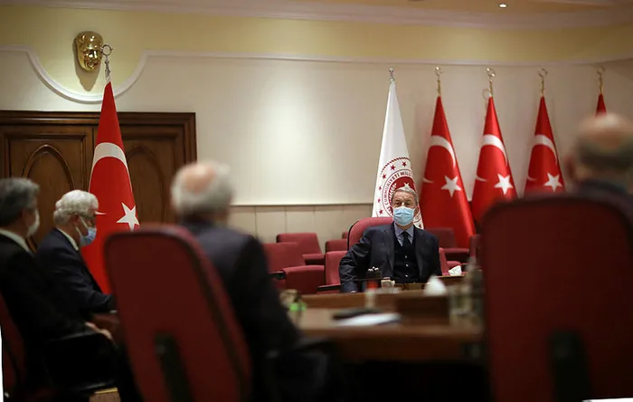 Son dakika: Milli Savunma Bakanı Hulusi Akar’dan darbe imalı bildiriye sert tepki