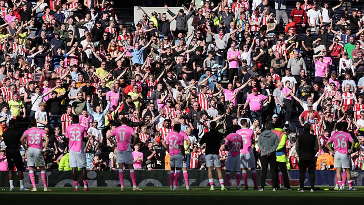 Premier Lig'de küme düşen ilk takım belli oldu