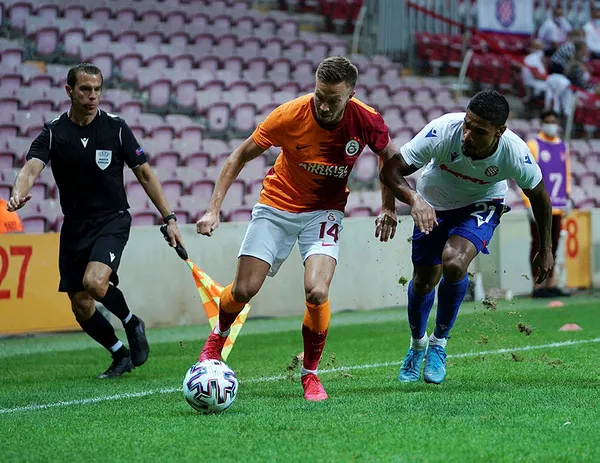 16 Eylül GS Lazio maçı canlı izle! EXXEN TV Galatasaray Lazio maçı şifresiz canlı izleme ekranı!