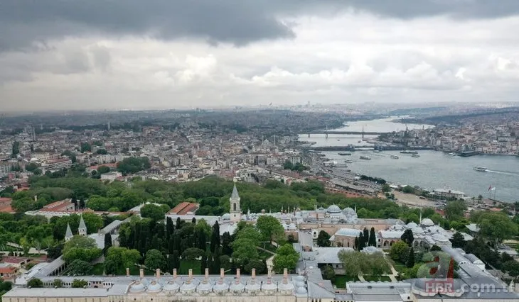 İstanbul’un fetih güzergahından göz kamaştıran görüntüler! İşte Topkapı Sarayı ve Mukaddes Emanetler