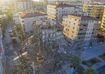 İzmir tarihinin en büyük kentsel dönüşüm süreci! Temeli Başkan Erdoğan atacak