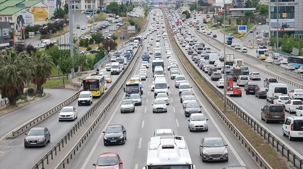 tuik-kasim-ayinda-trafige-kaydi-yapilan-tasit-sayisini-acikladi-1671785953343.jpg TÜİK kasım ayında trafiğe kaydı yapılan taşıt sayısını açıkladı - 3