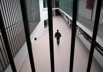 5 yıldan az ceza alan hükümlüye açık cezaevi yolu