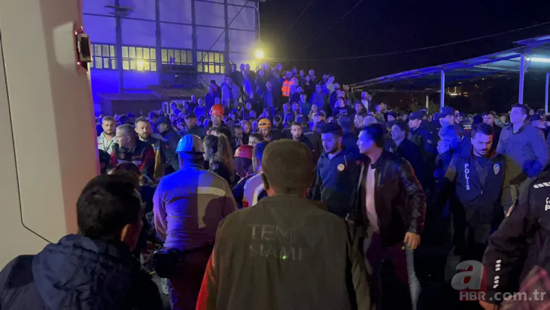 Bartın'da maden ocağında patlama! Yaşlı gözlerle arkadaşlarını beklediler 7