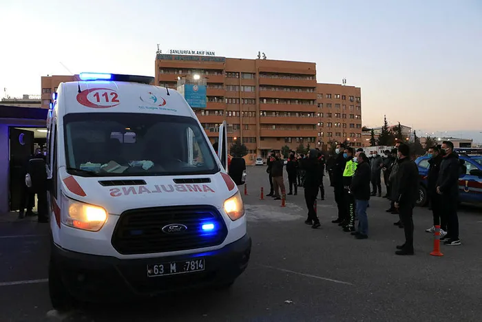 Son dakika: Akçakale Şanlıurfa hudut hattında 3 Mehmetçik şehit oldu