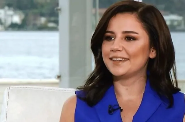 Sarkici Ebru Polat Makyajsiz Halini Paylasti Takipcileri Tanimakta Zorlandi