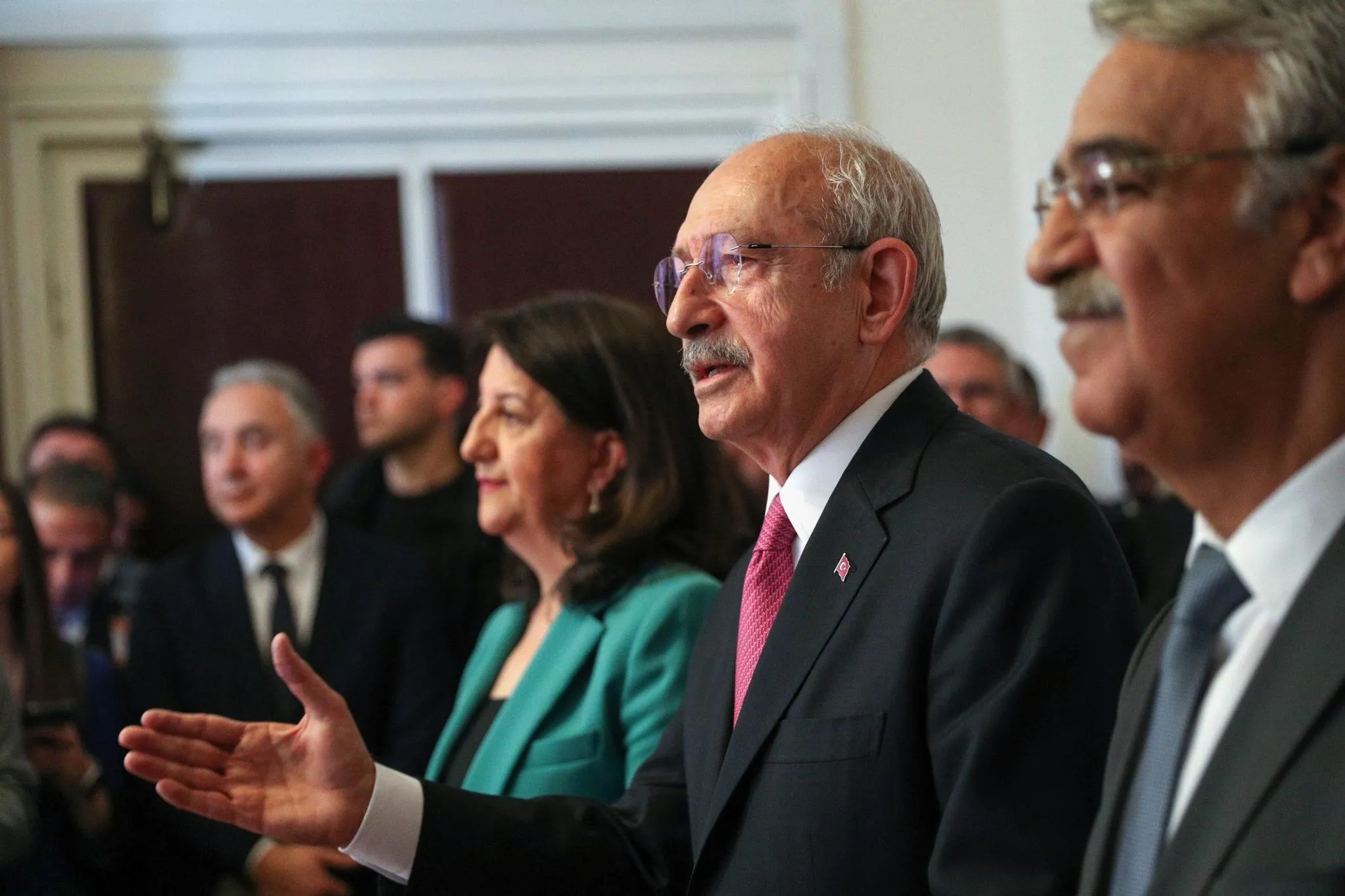 8'li koalisyonun adayı Kemal Kılıçdaroğlu 2.5 ayda en soldan en sağa savruldu! Böyle dönüş görülmedi