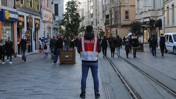 AVM'ler açık mı? Hafta içi AVM'ler saat kaçta açılacak, kapanacak? Kontrollü normalleşme ile AVM çalışma saatleri... - 4