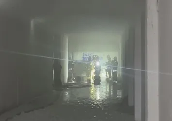 Avcılar'da tekstil deposunda yangın