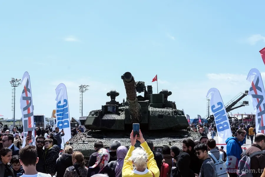 TEKNOFEST’te nefes kesen anlar! On binler oraya akın etti 24