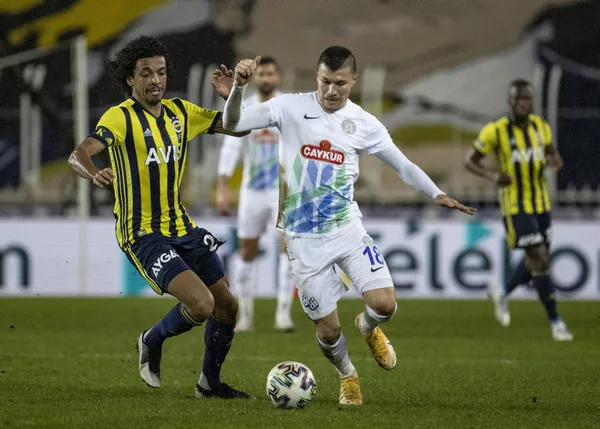 Luiz Gustavo Galatasaray maçında oynayacak mı?