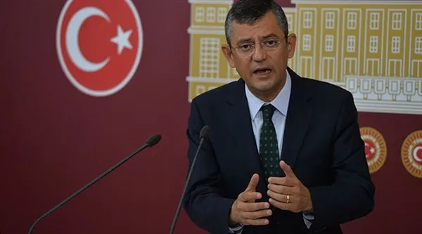 chpli-ozgur-ozelin-hakareti-sonrasi-tepkiler-dinmiyor-chp-diktatorluk-gormek-istiyorsa-tarihine-baksin-1616193038999.jpg CHP'li Özgür Özel'in hakareti sonrası tepkiler dinmiyor! "CHP diktatörlük görmek istiyorsa tarihine baksın" - 1