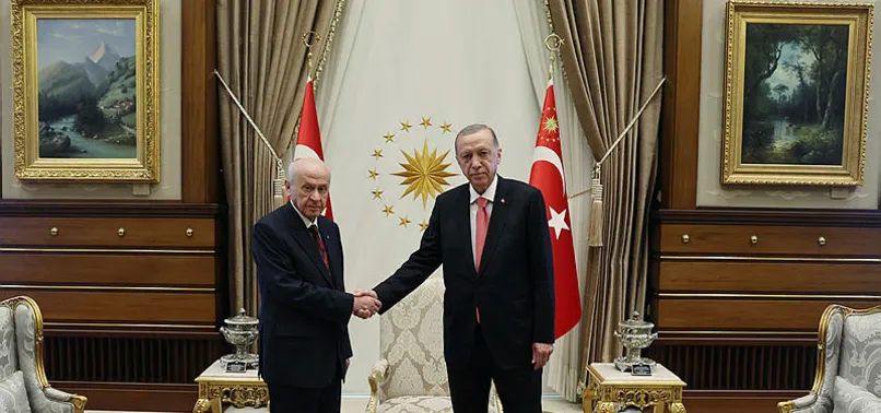 AK Parti 28 Mayıs'a nasıl hazırlanıyor? Külliye'de "ikinci tur" zirvesi! Neler konuşuldu?